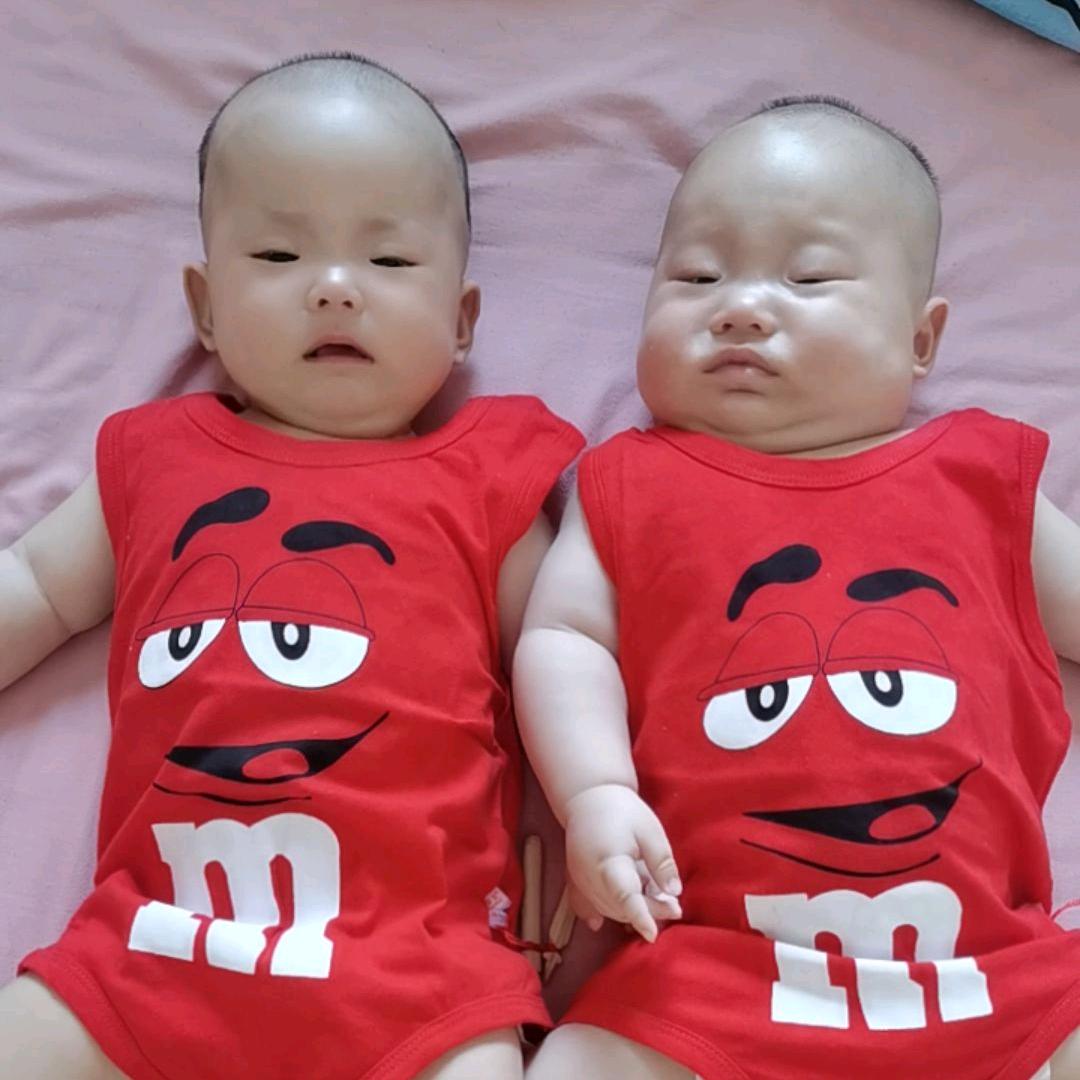 妮妮～吖