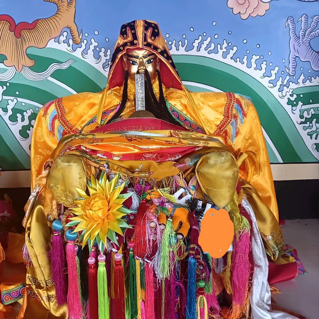 招万神