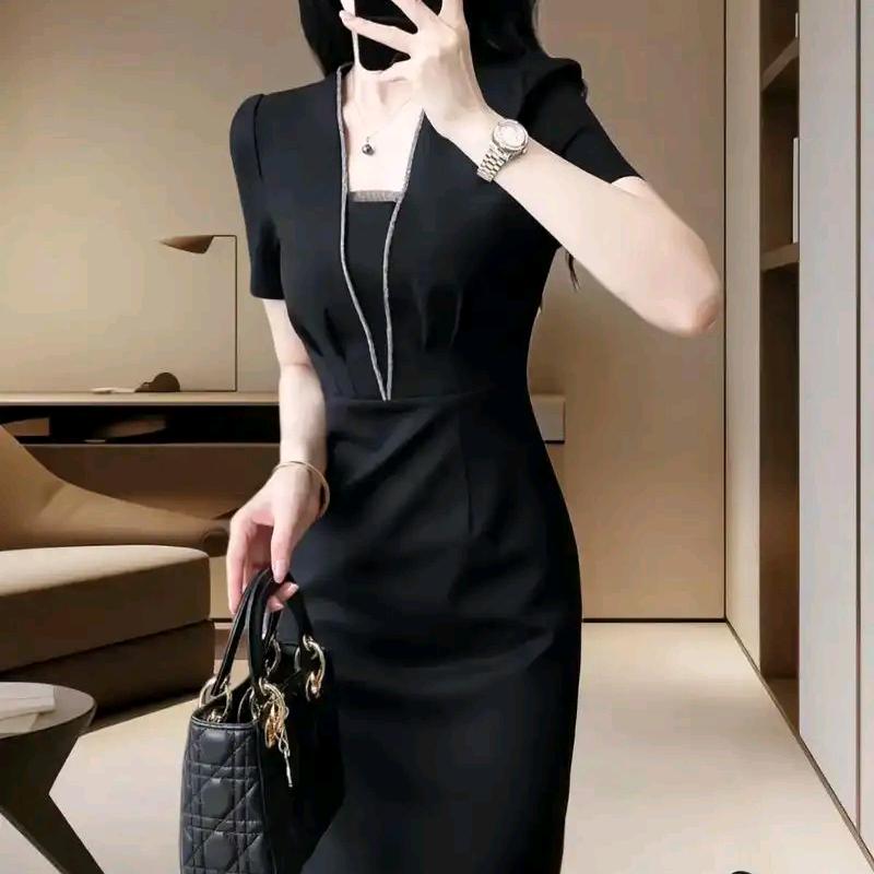 栗昌琛女装工厂店