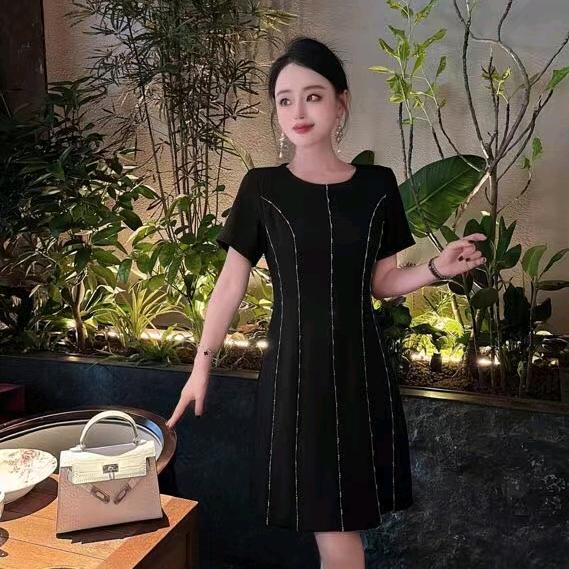 国际美妆