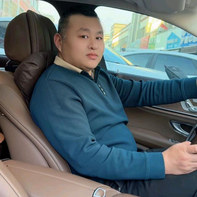 《启铭》启开拓进取，铭，博闻强识