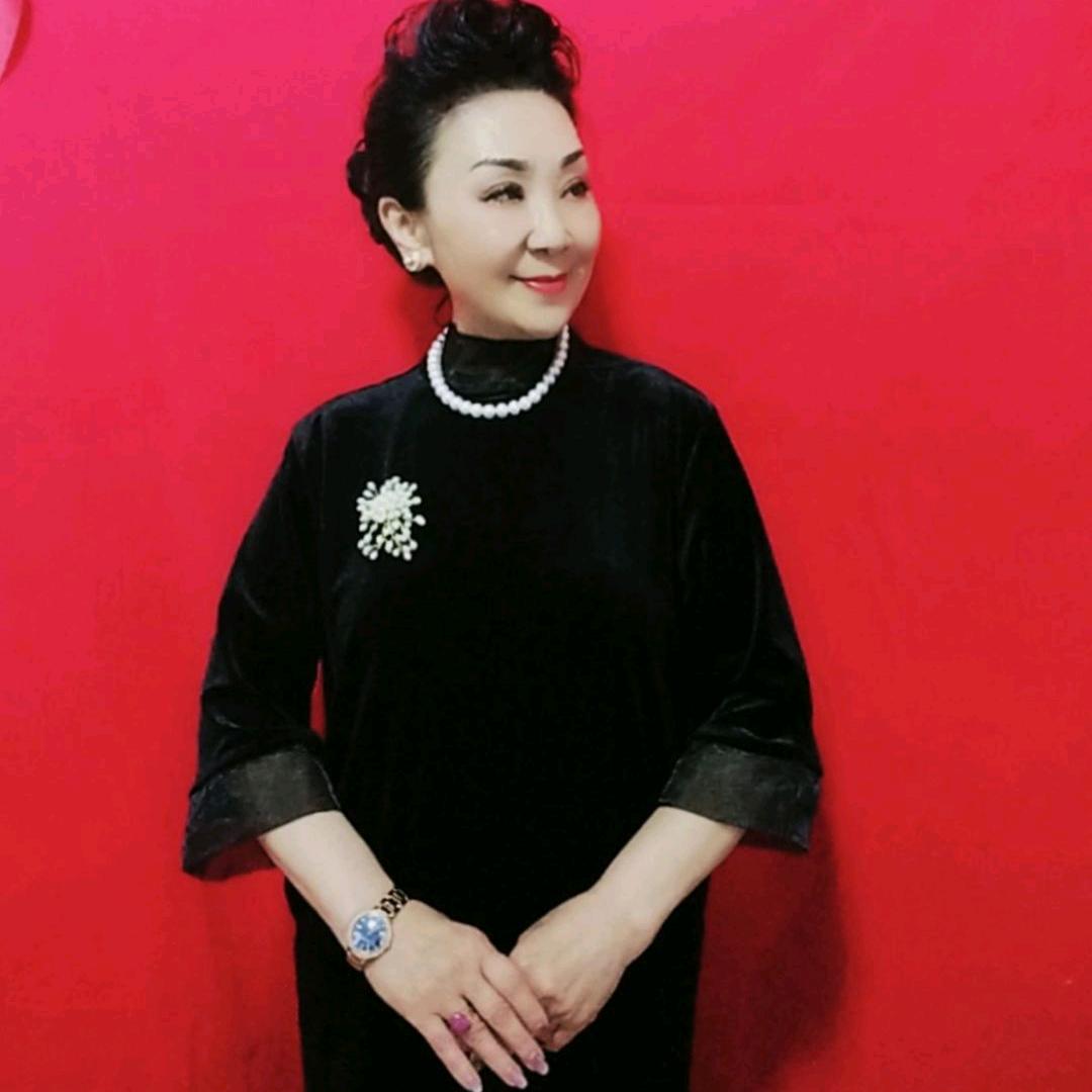 思思姐（56年的猴🐒）