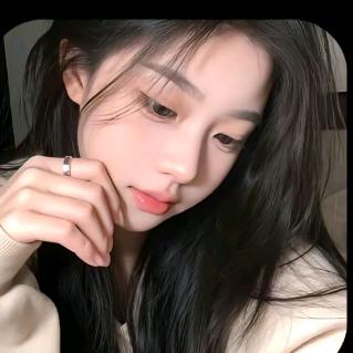 🍀꧁︎好月۵ ə٨٥٦꧂🕊