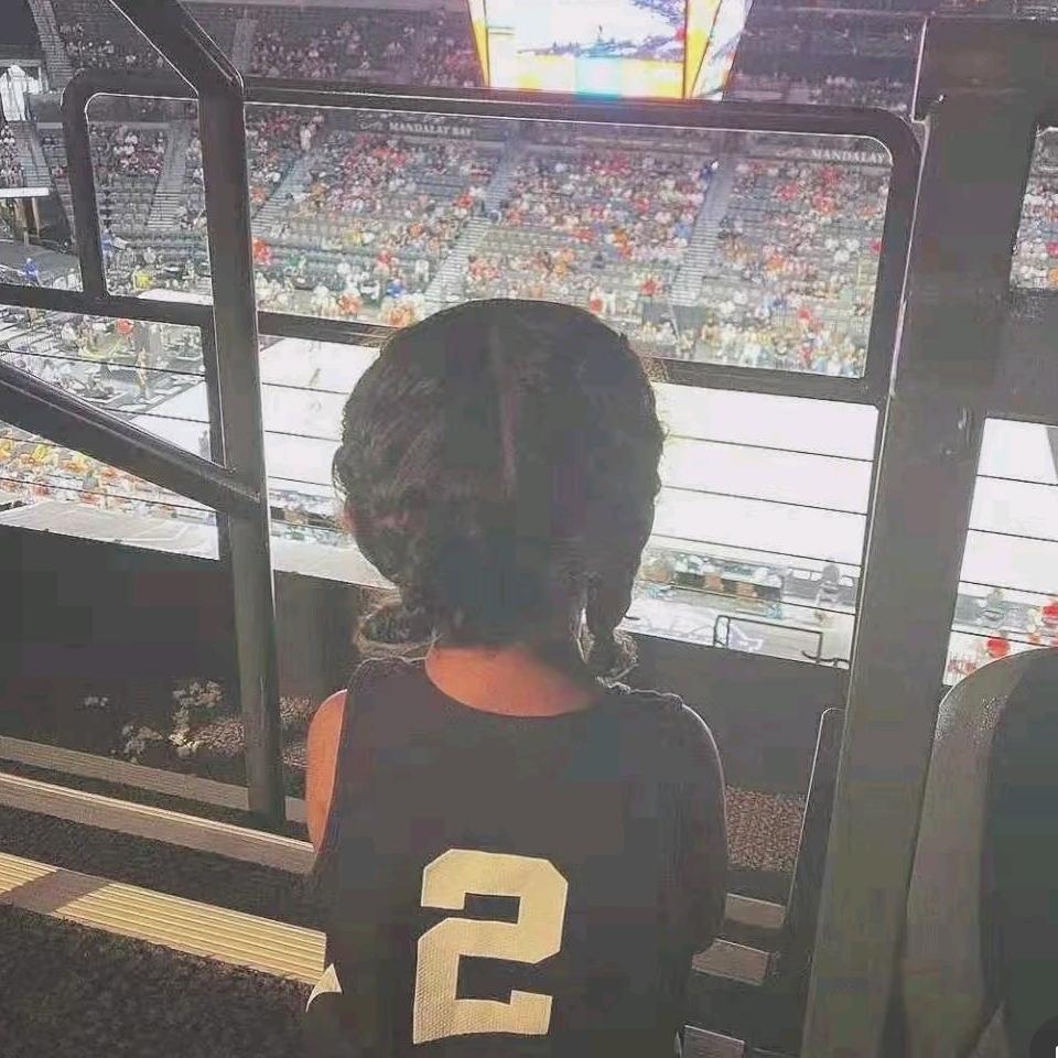 10.