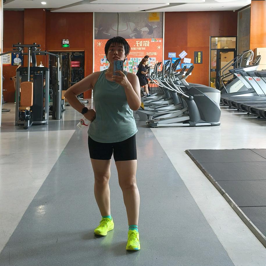 跑不动的五花肉