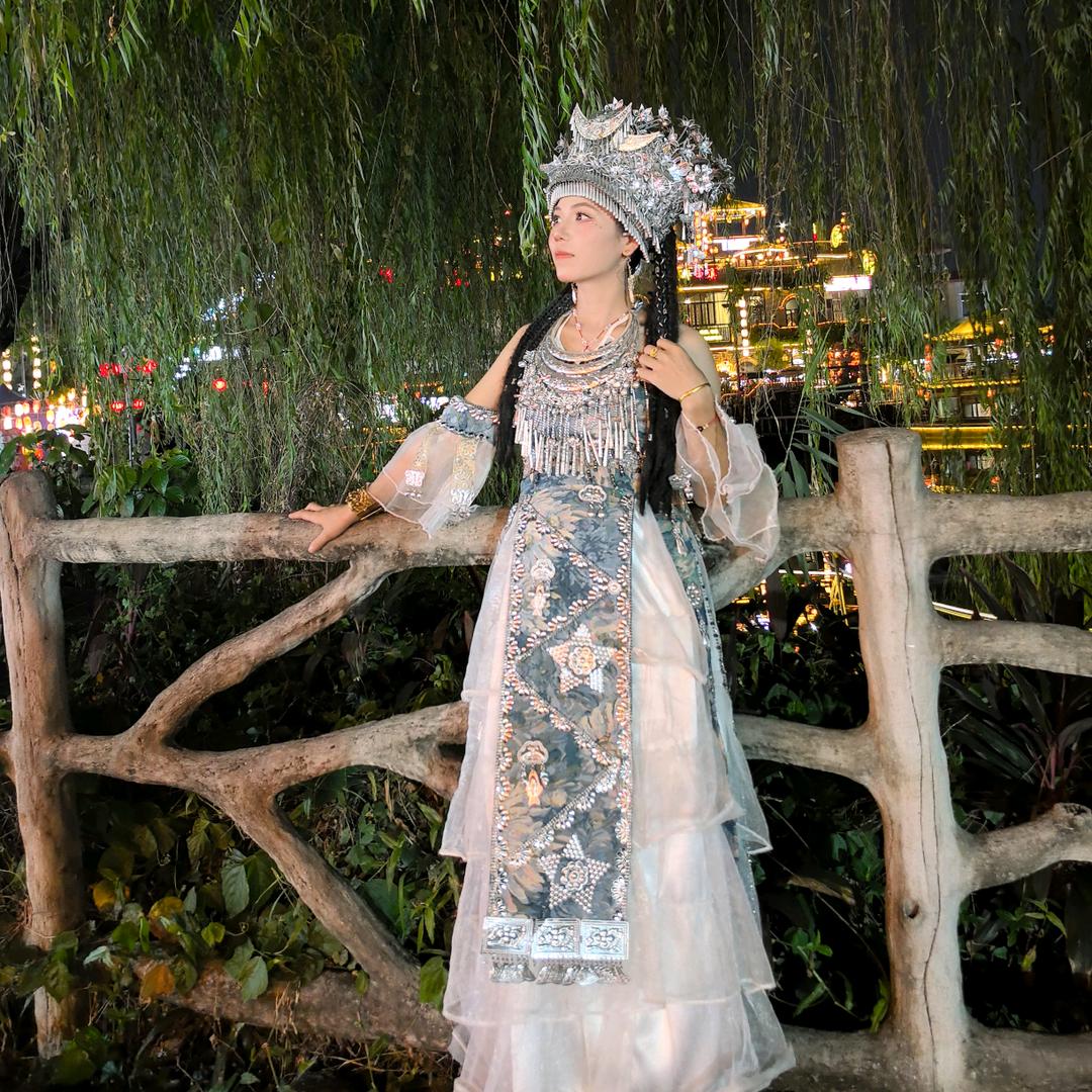 💕萧巧ʚ💗ི་ྀɞ玲珑