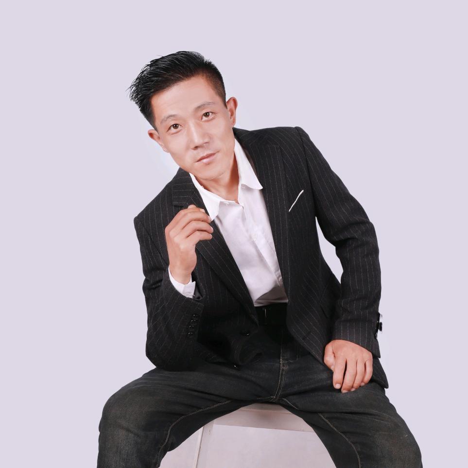 阿健电吹管