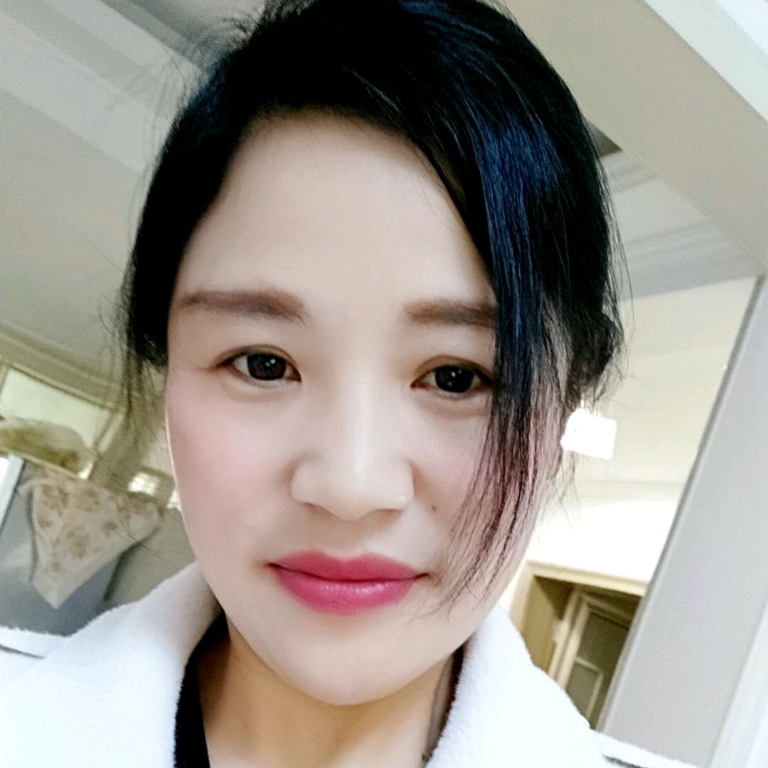 娟娟爱手舞
