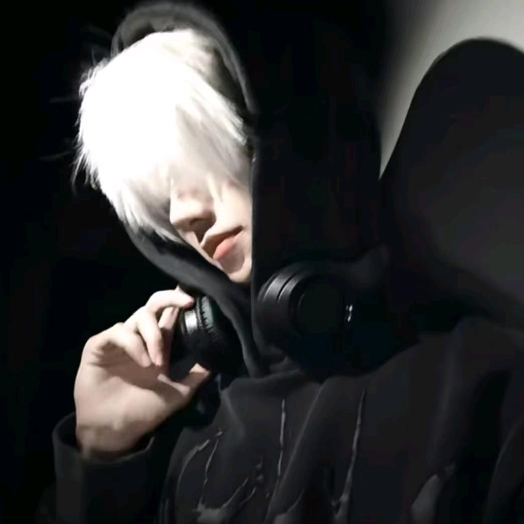 晓灵地铁顶尖护(主页护航)