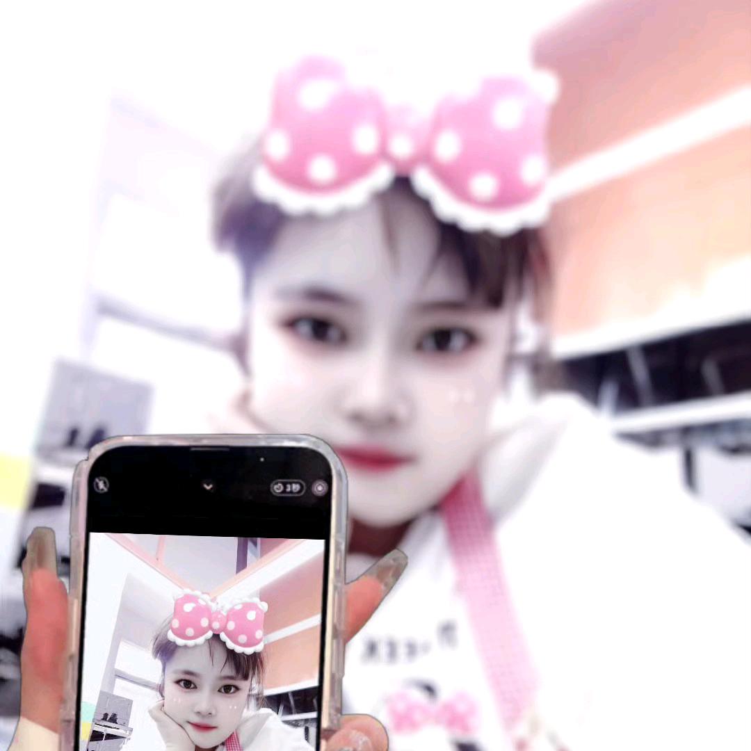 潘小美🍷🍷🌹🌹🌹💋💋💋