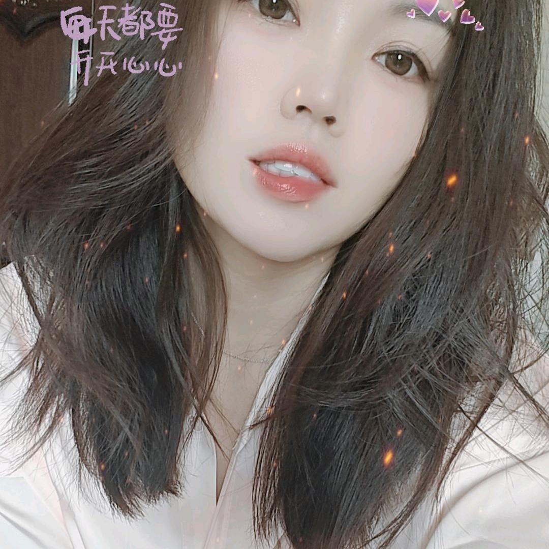 ✌︎( 廖❤八❤妹)✌︎