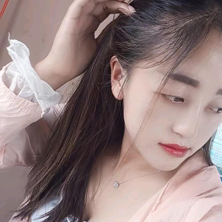 何事秋风悲画扇