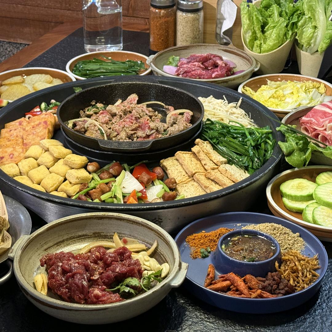 侯三爷烙锅烤肉