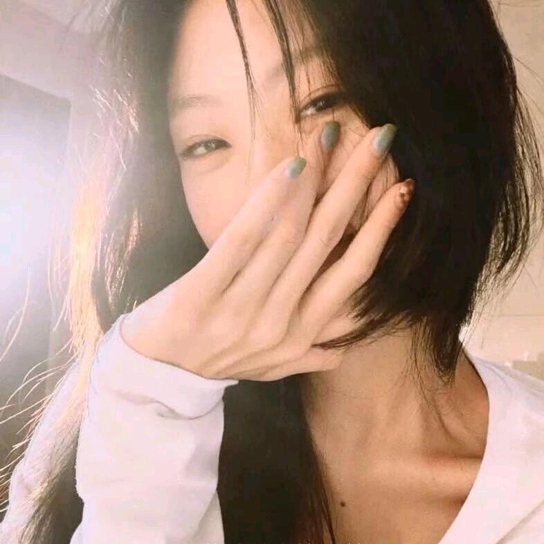 ╭(╯starry╰)╮