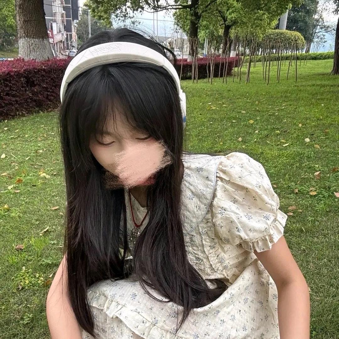 朵朵爱狗狗