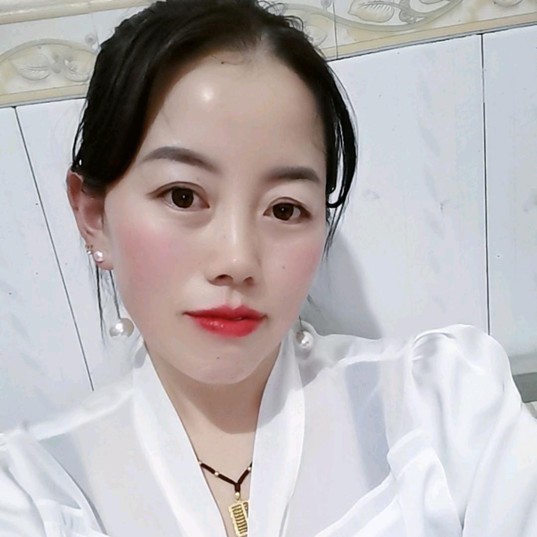 英子