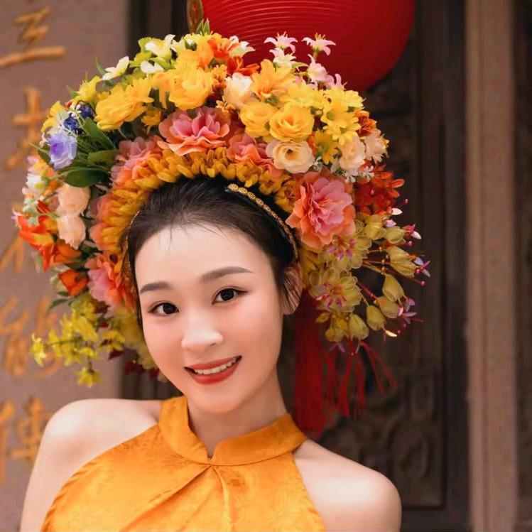 乐乐妈小跟班。