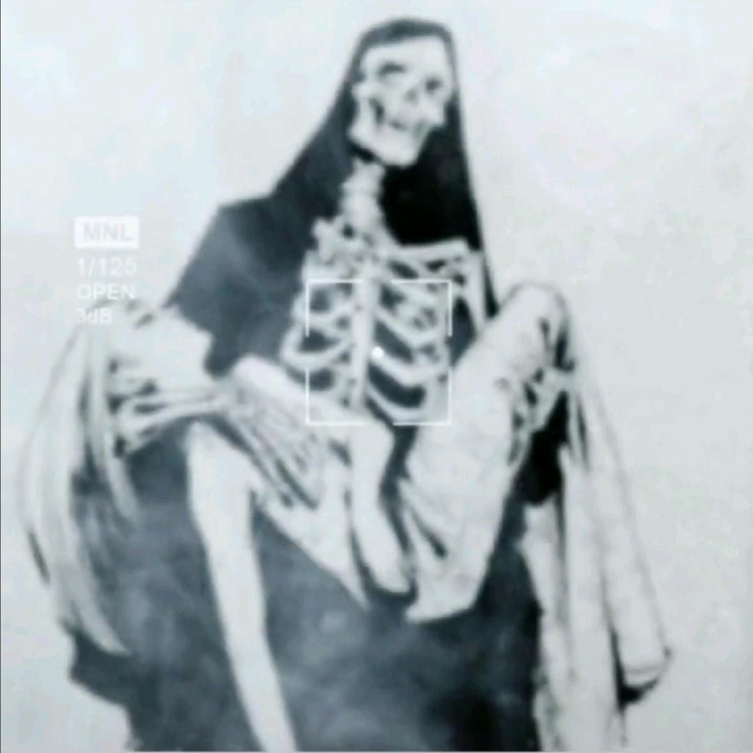 伤心的毛毛虫🐛