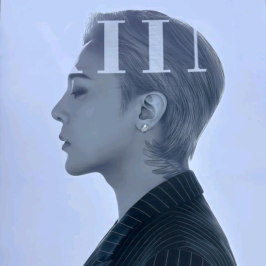 .G-Dragon.