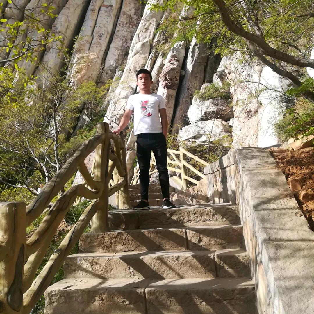 夜出租司机ATD6352