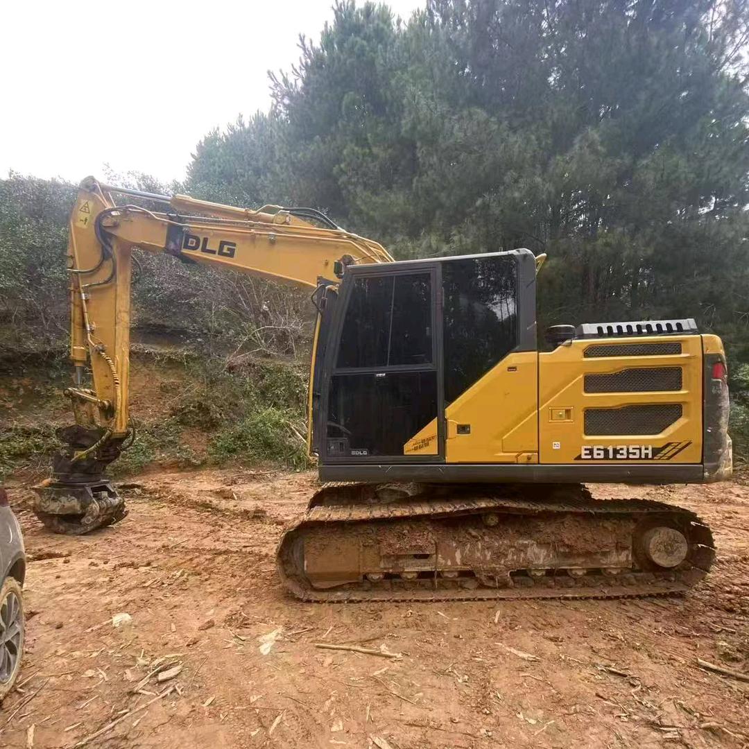 隆林宏顺机械租赁