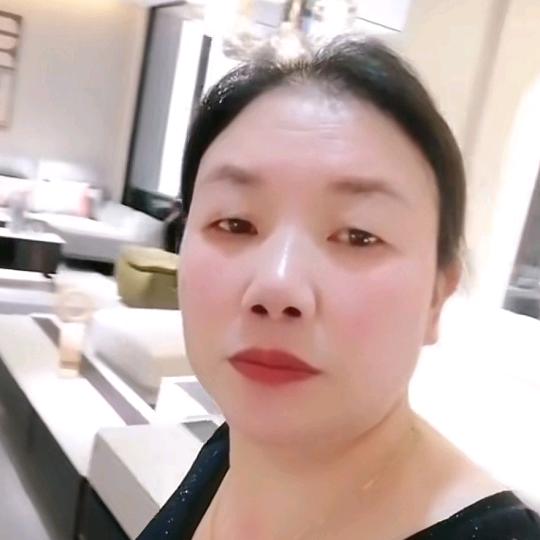 双虎大家居钟姐