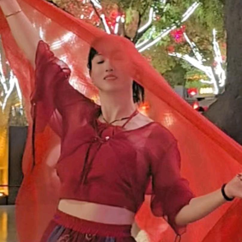 舞媚儿