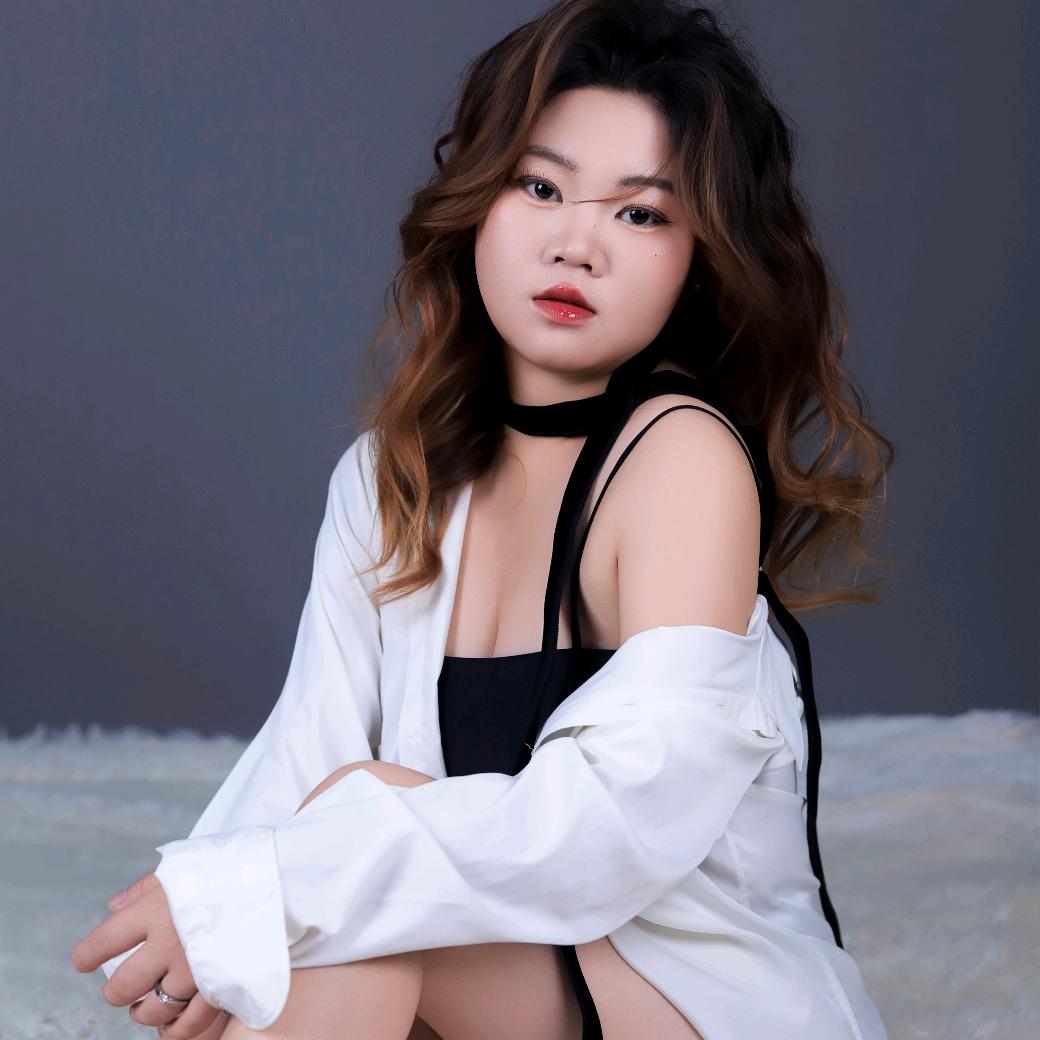 💞听এۣۖิ说糖很꧔ꦿ甜敏