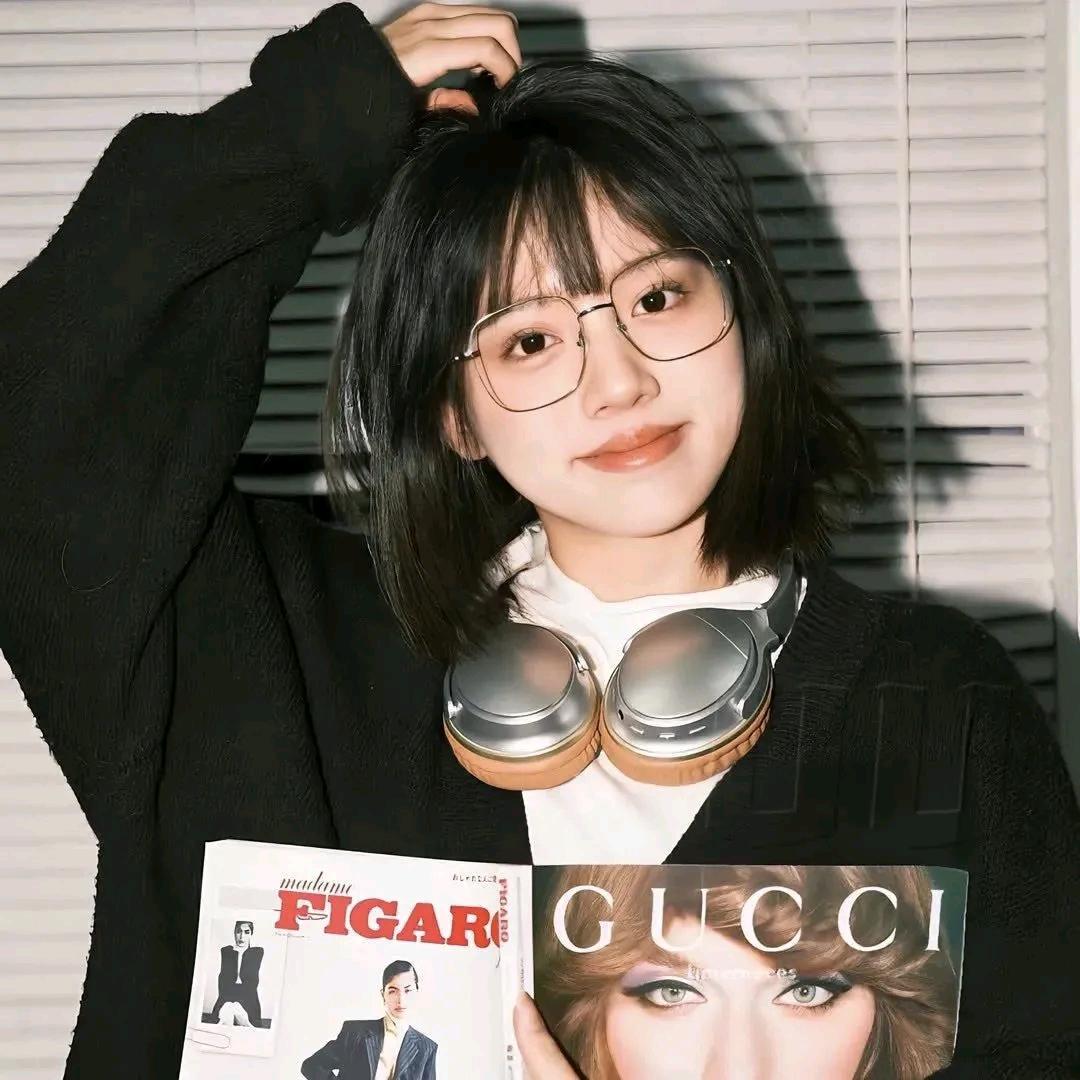 比奇堡里的怪小孩🌈