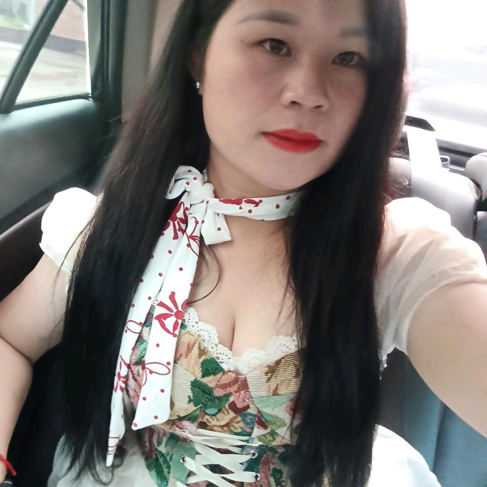 呦呦（吃喝玩乐日常）