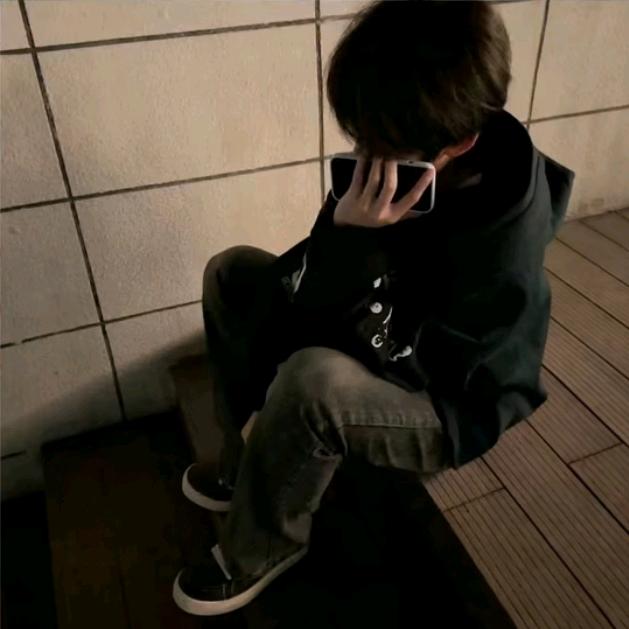 世界欠我一个爱