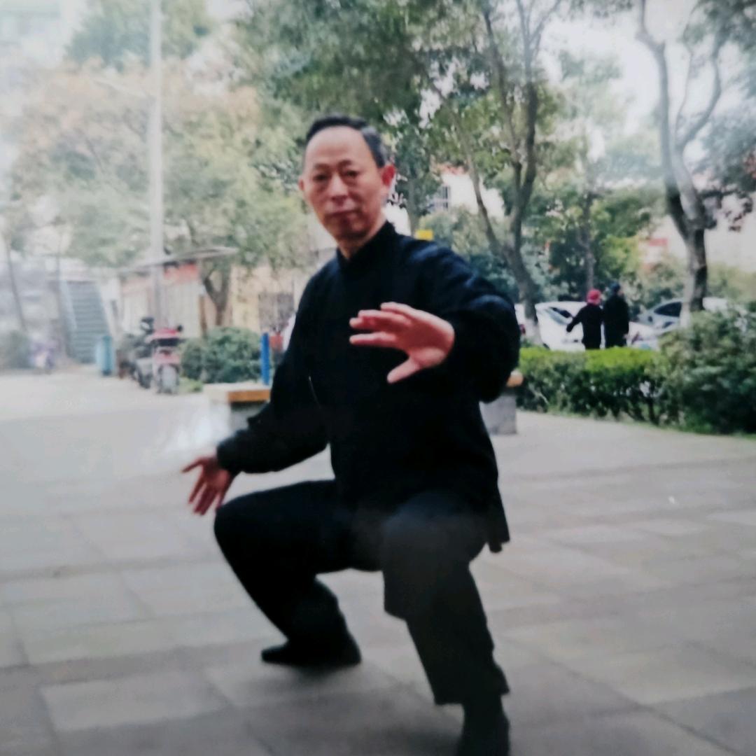 用户5328417814358
