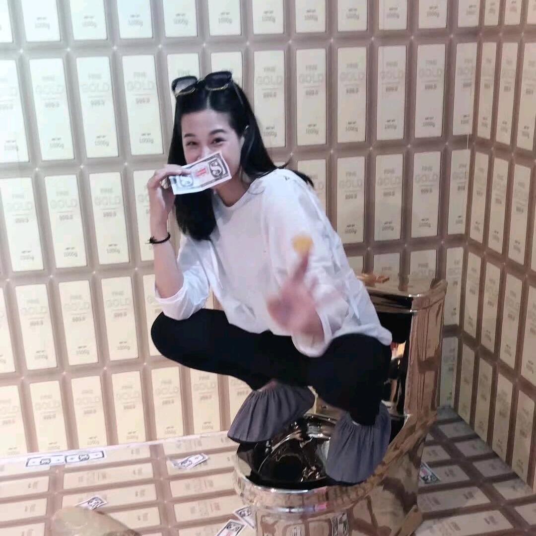 金金