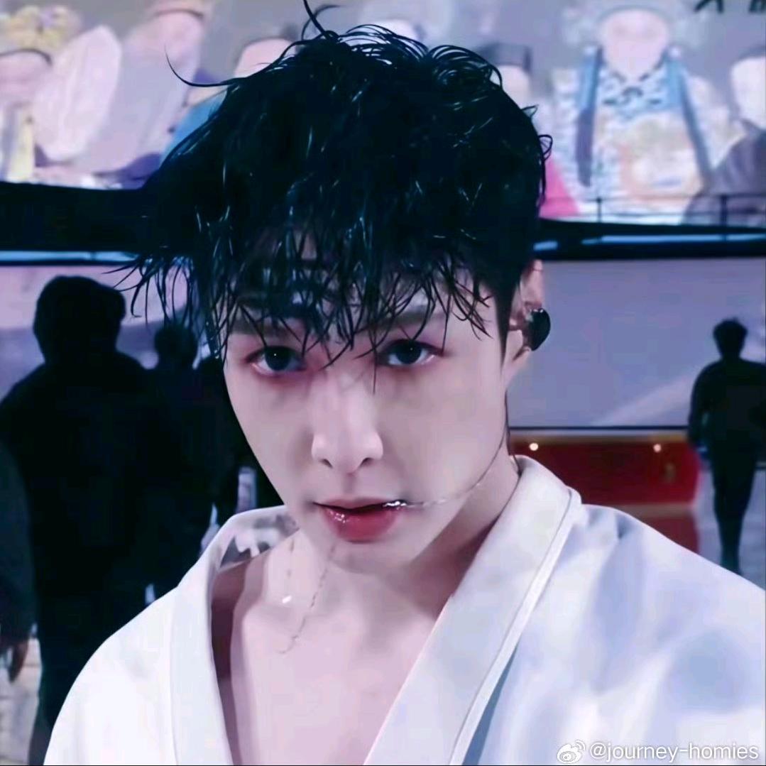 子轩🐻（睡不醒版）