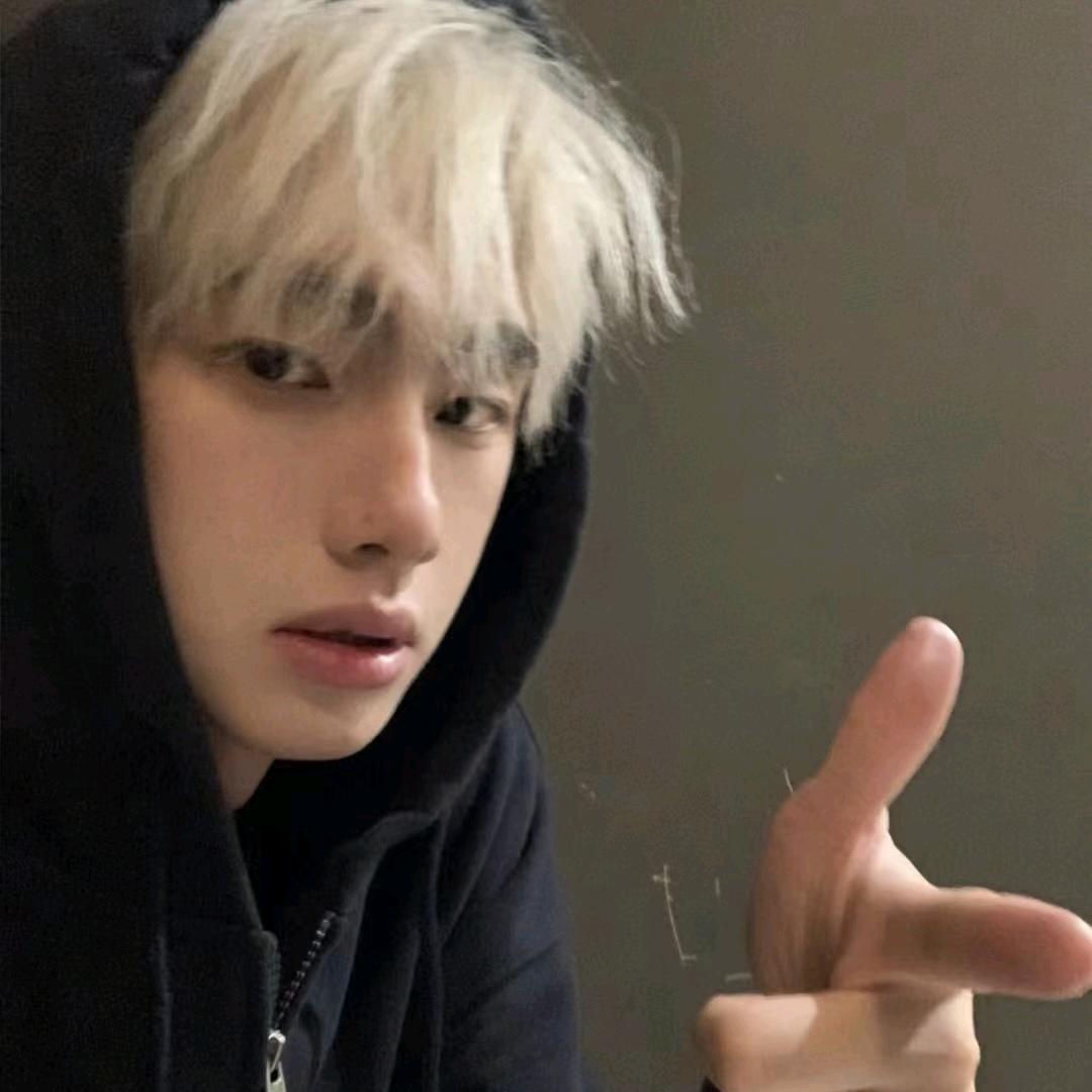 租房小靳的vlog🌟