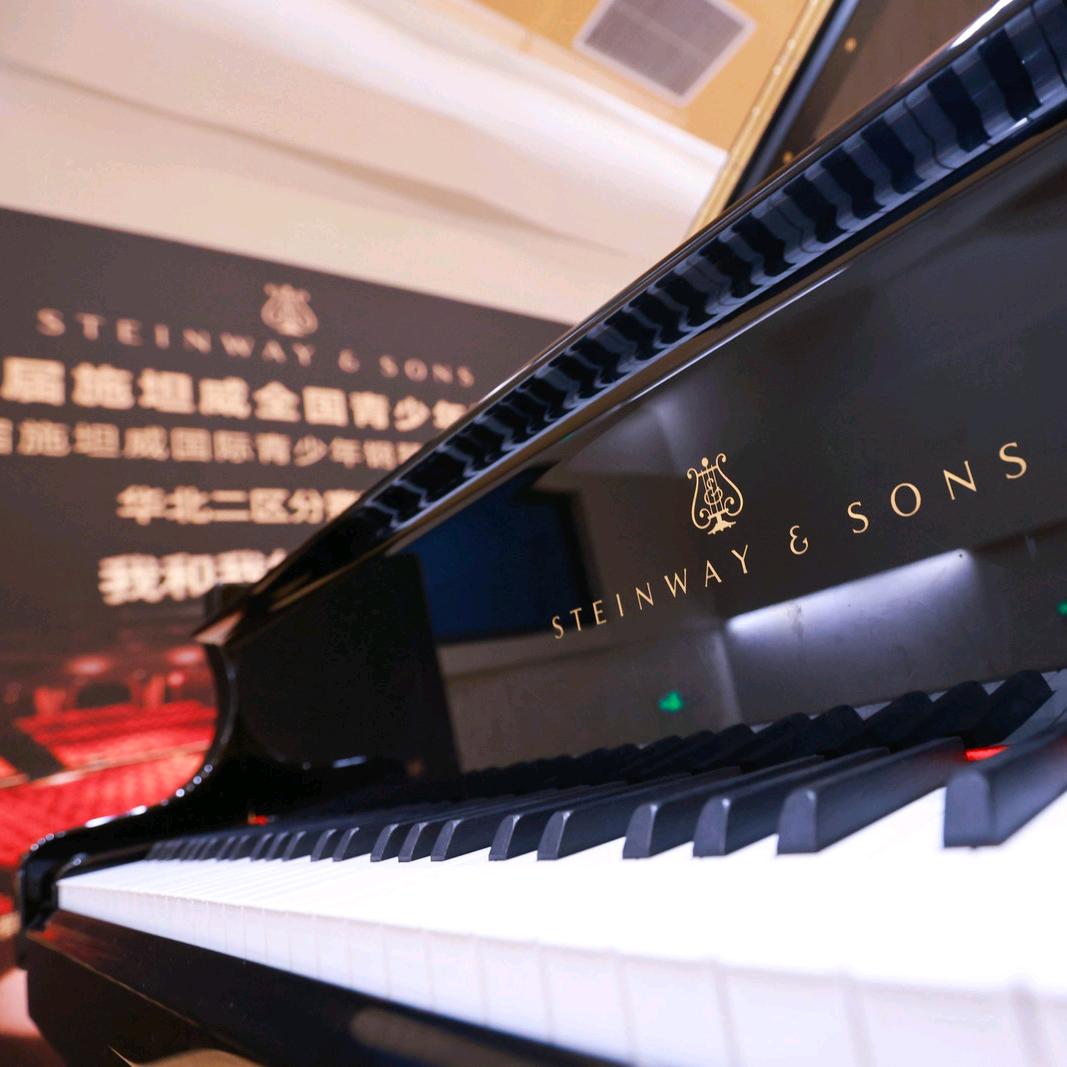 济南未来艺术钢琴李老师