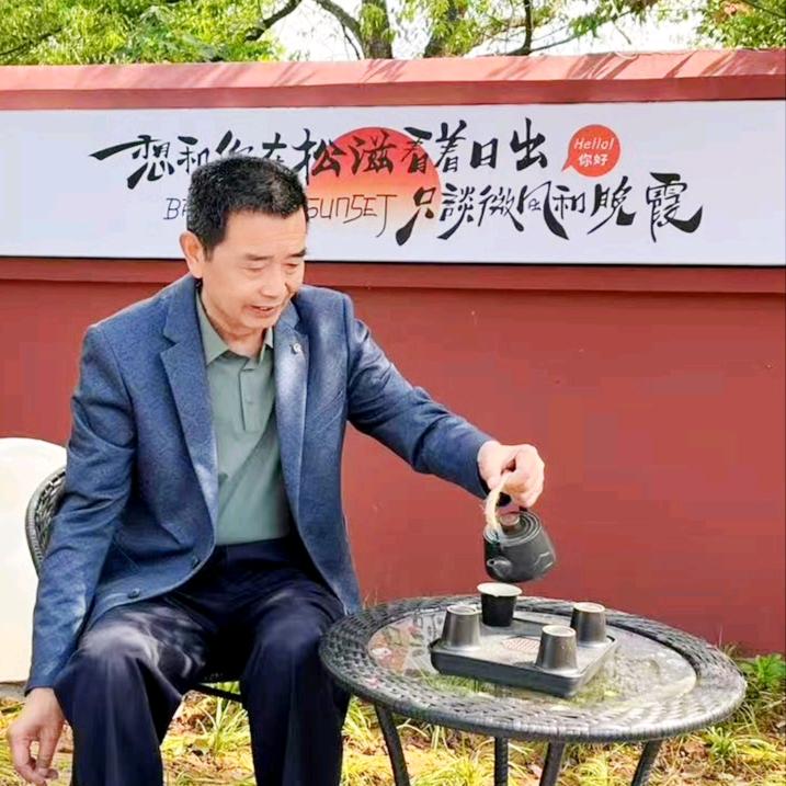 岁月偷走了等待