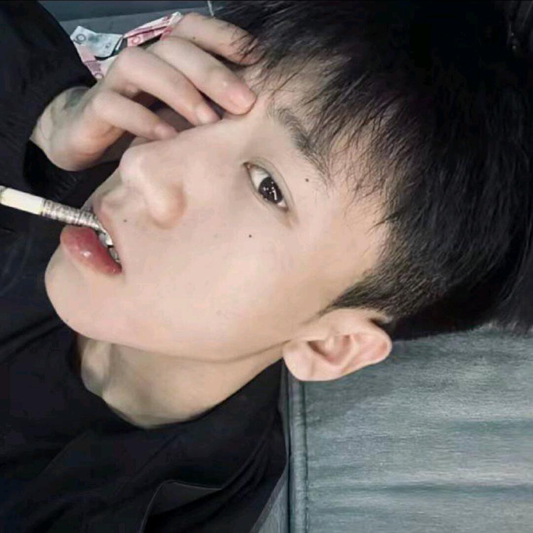 杨浩天
