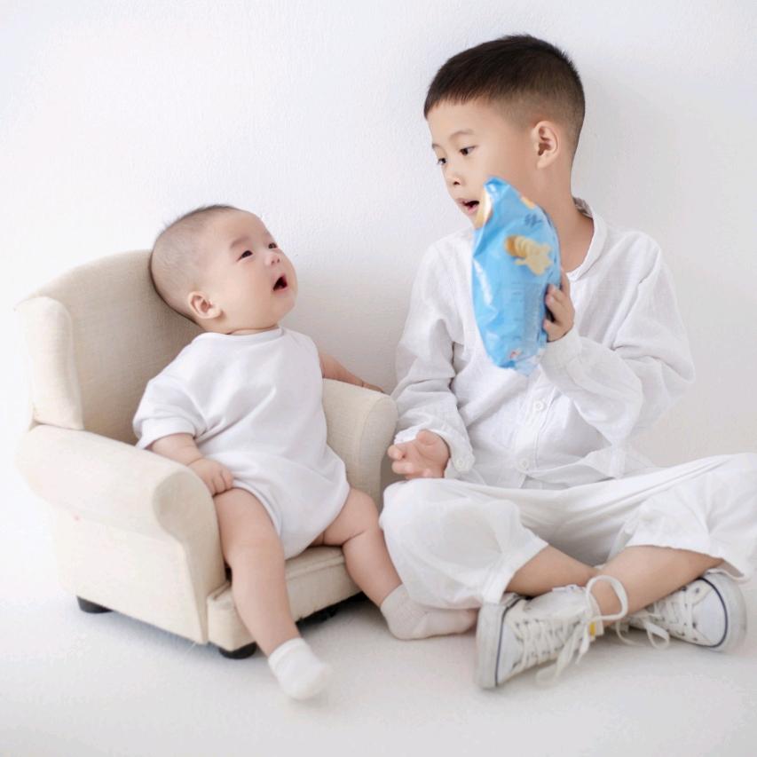 栩熠一衍知两个宝贝孙子