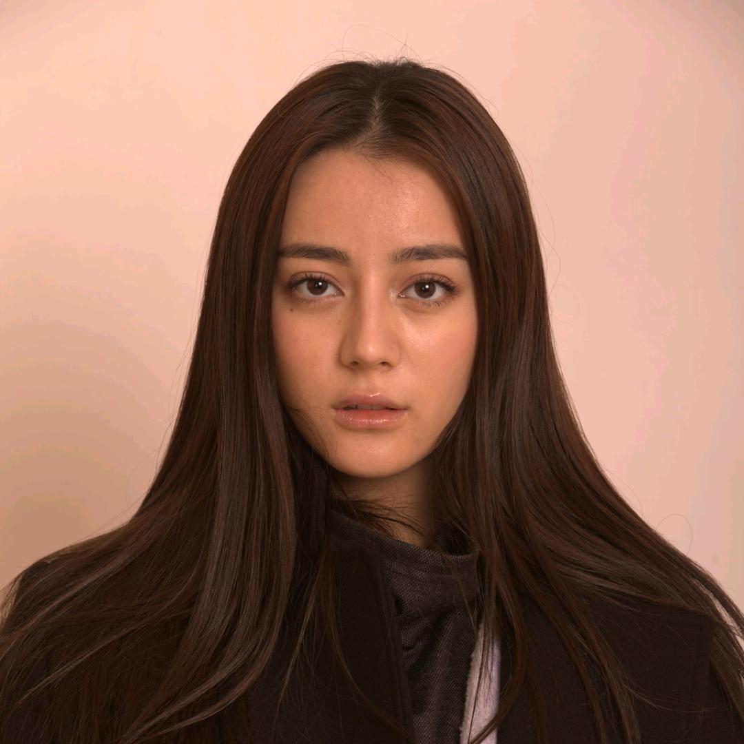 小Y