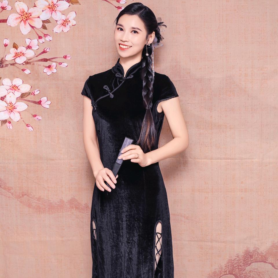 爱跳舞的小芳芳💃💃💃