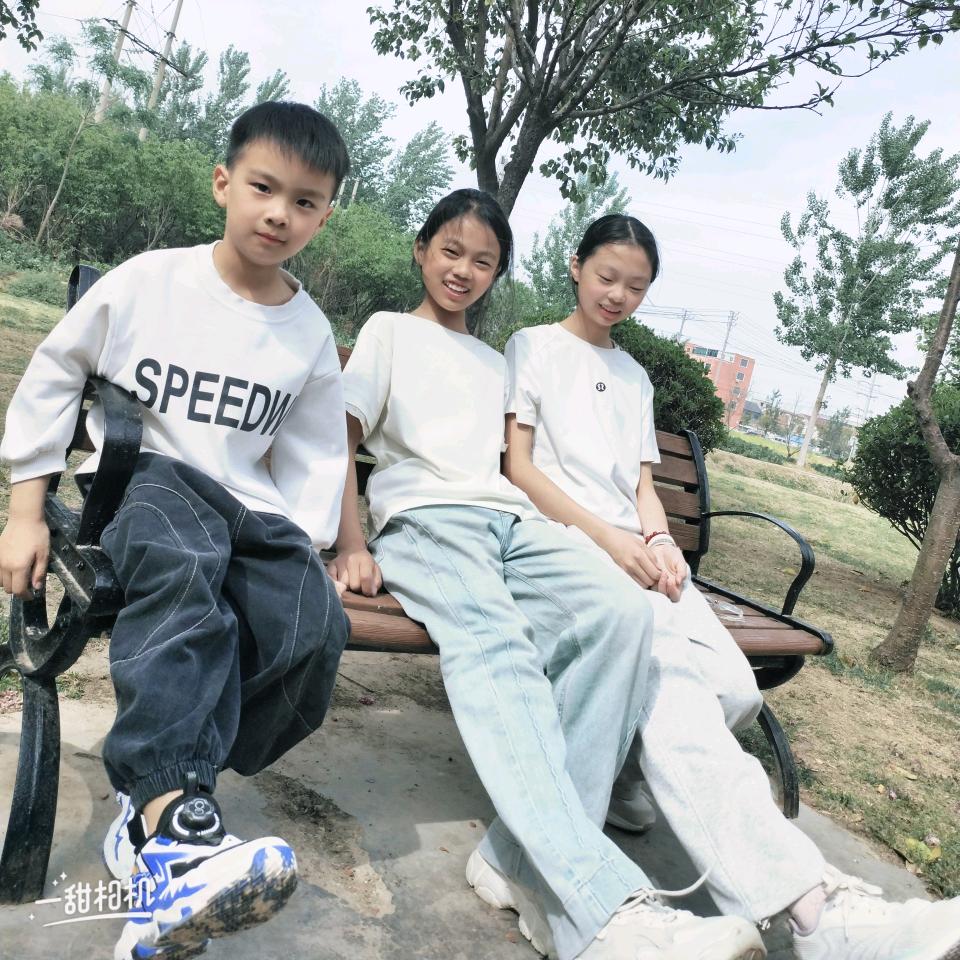 淮阳童你相伴童装庆庆