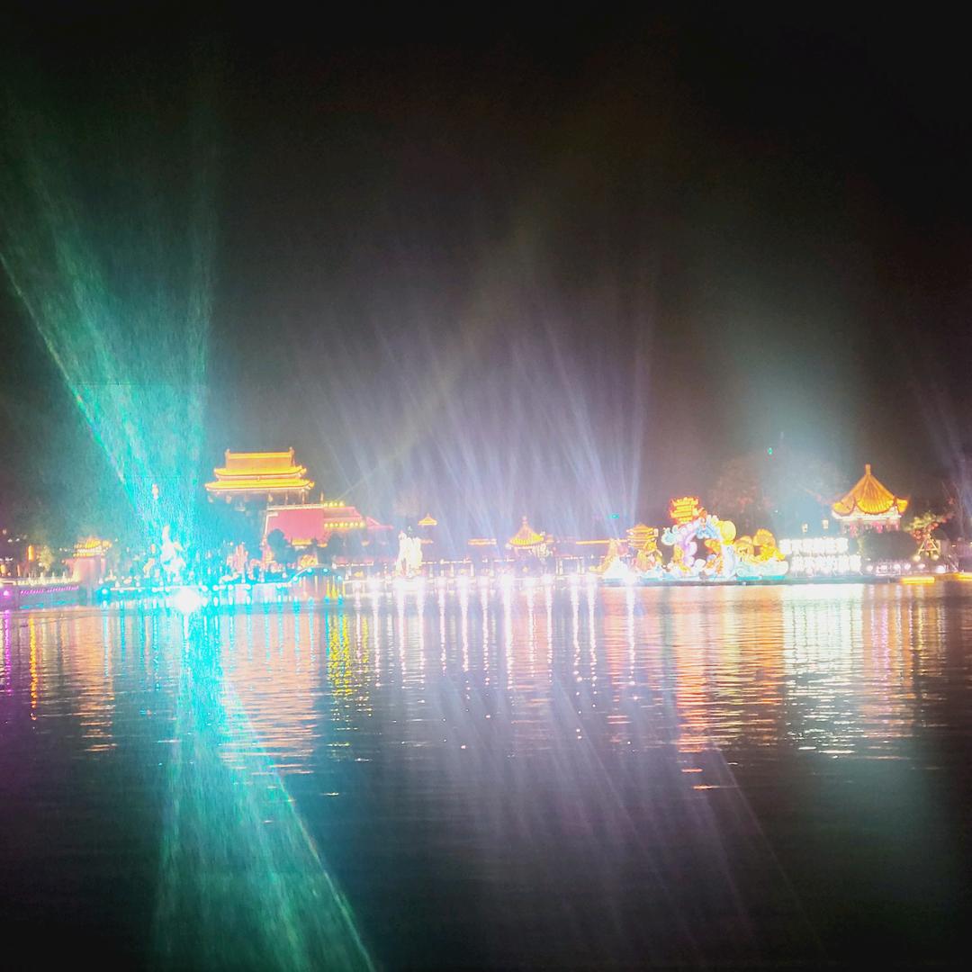 委屈的小ᵍᵘⁱ