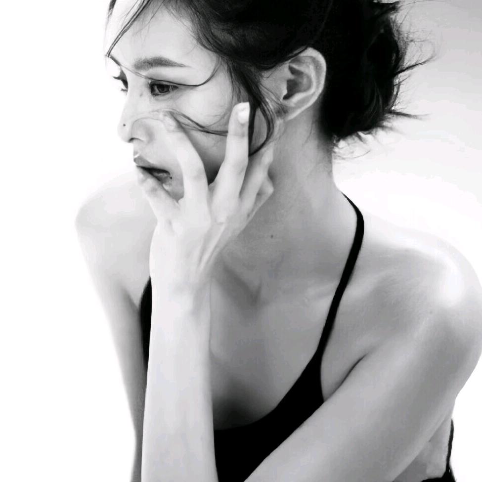 小团团.