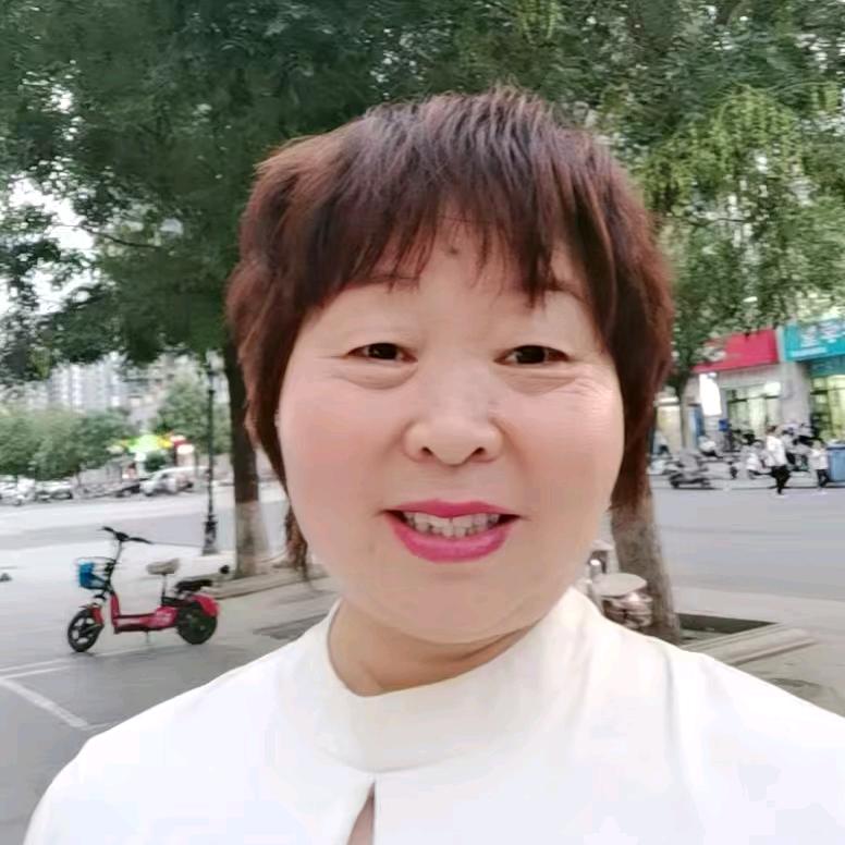 兰姐，首播20点30分开播
