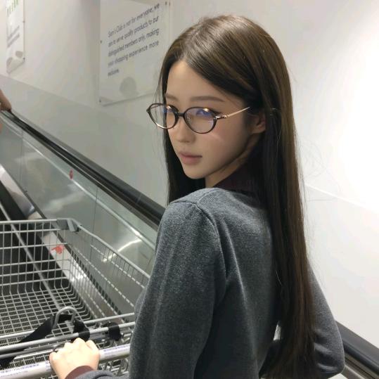 小熊DD.