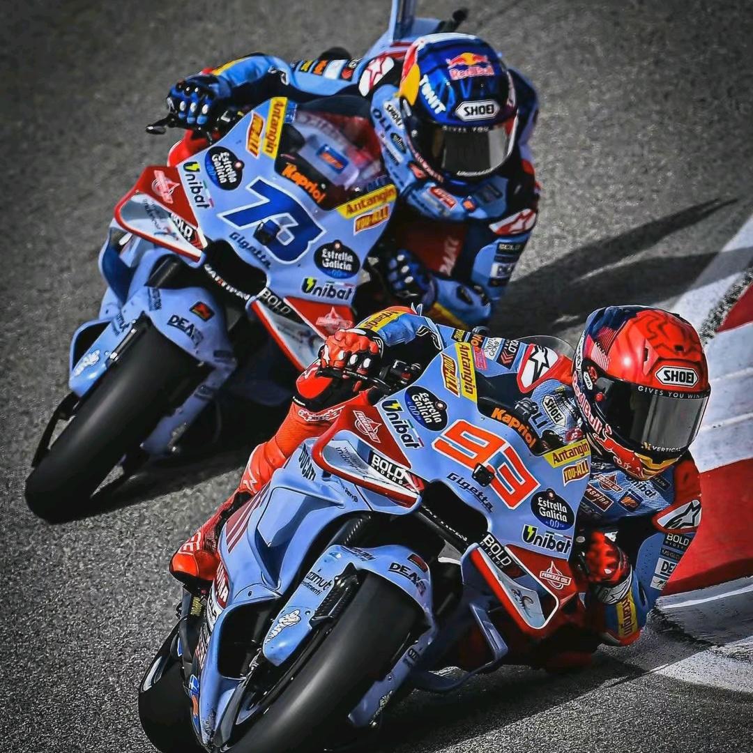 骑车的小牛🏍