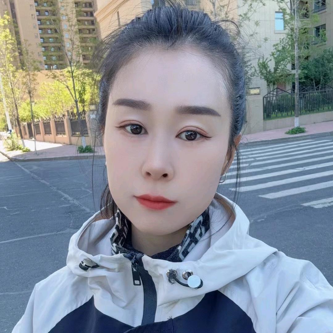 五常美玲