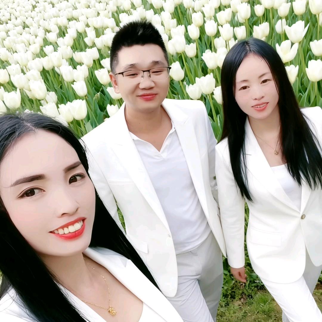 一夫两女日常生活