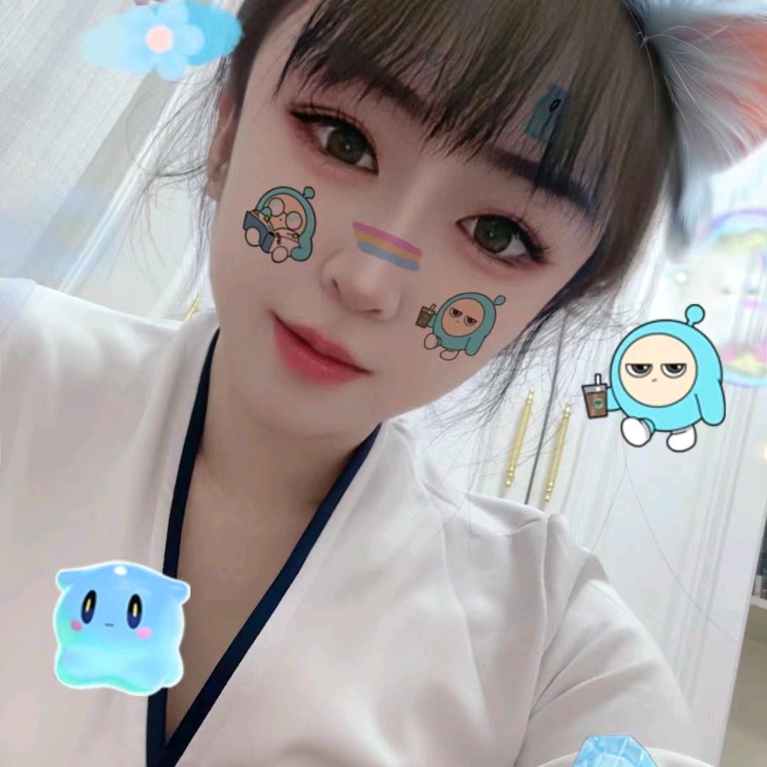 平原周周蓝士小店店